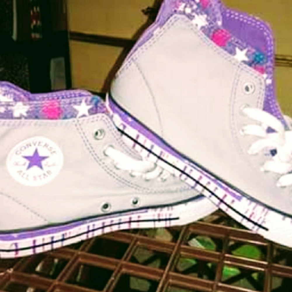 Converse NWOT
